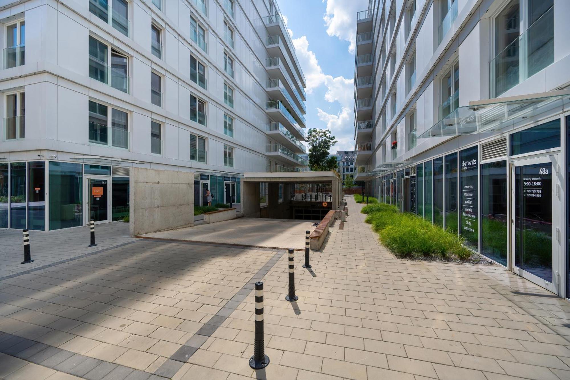 Elegancki Apartament Z Parkingiem Blisko Starego Miasta By Noclegi Renters Вроцлав Экстерьер фото