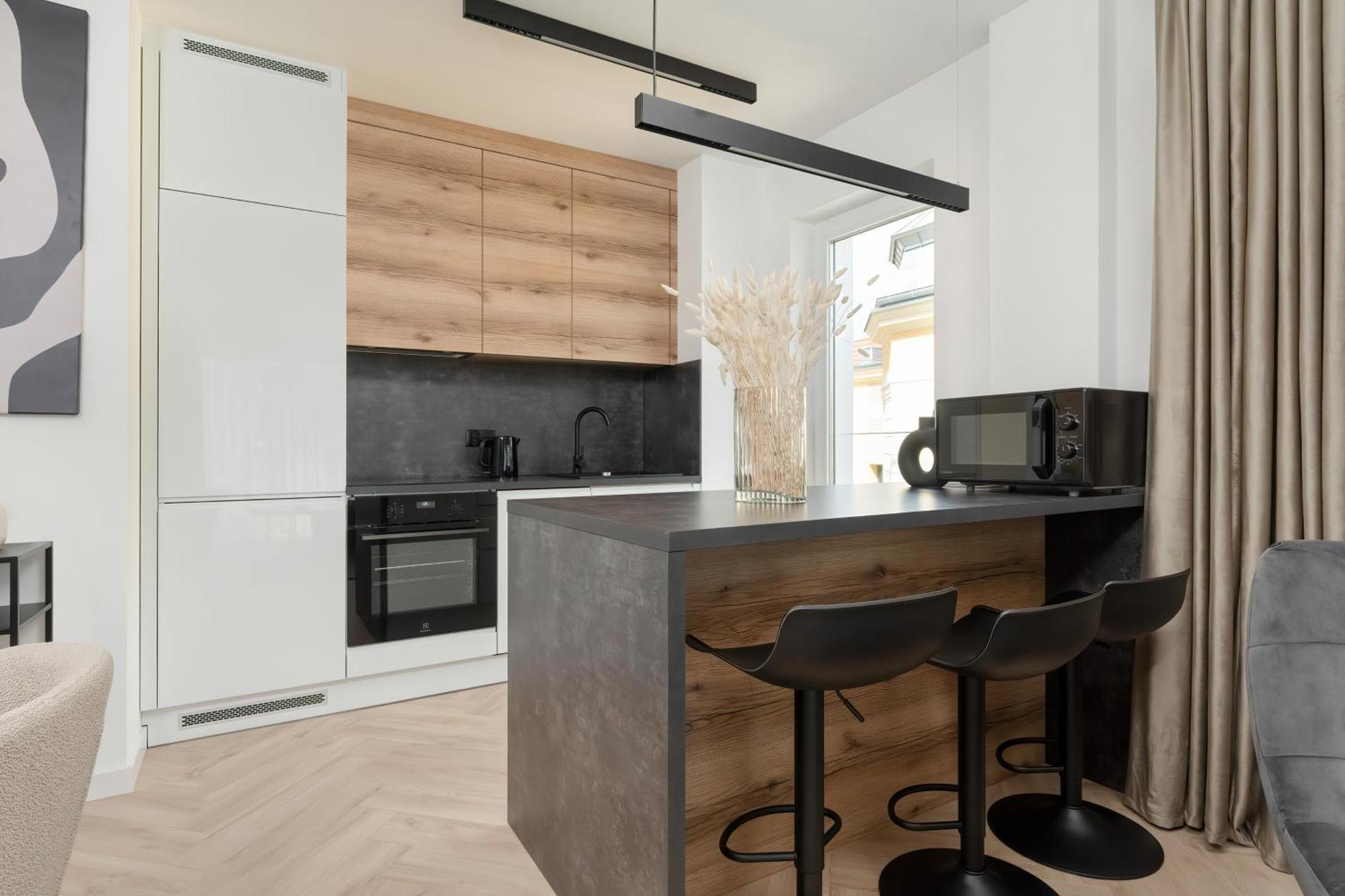 Elegancki Apartament Z Parkingiem Blisko Starego Miasta By Noclegi Renters Вроцлав Экстерьер фото