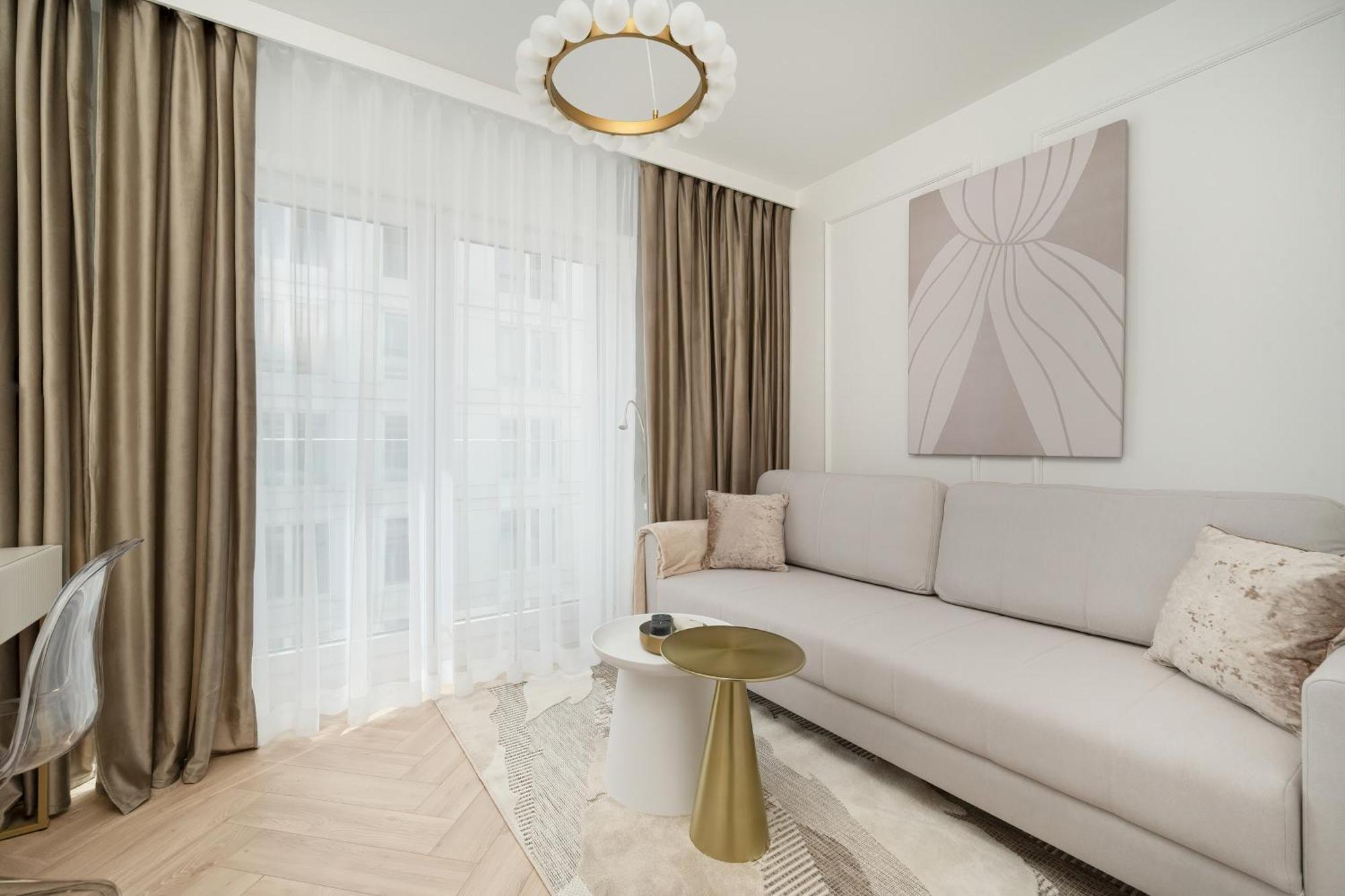 Elegancki Apartament Z Parkingiem Blisko Starego Miasta By Noclegi Renters Вроцлав Экстерьер фото